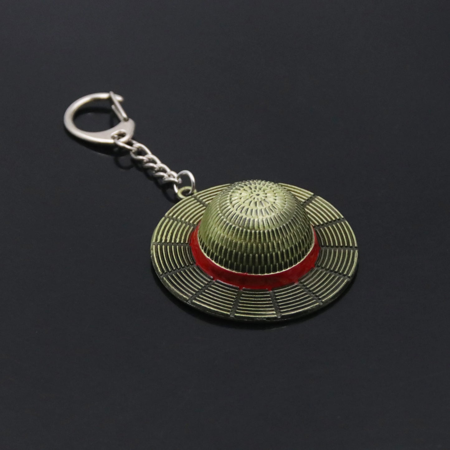 Anime Straw Hat Keychain - Perfect for Cosplay and Accessories