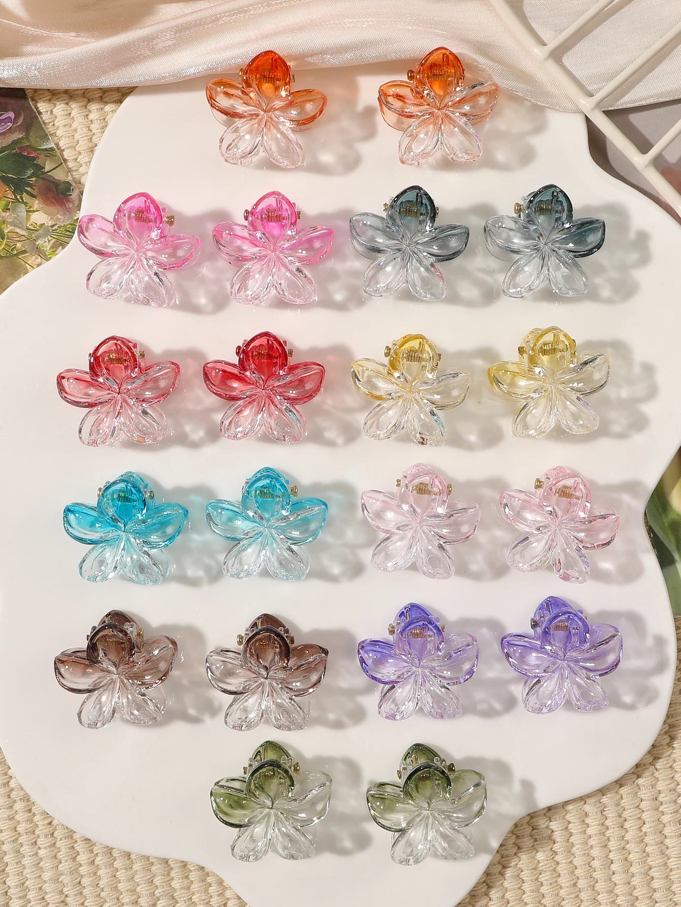 Creaseless Mini Flower Hair Clips for Effortless Styling