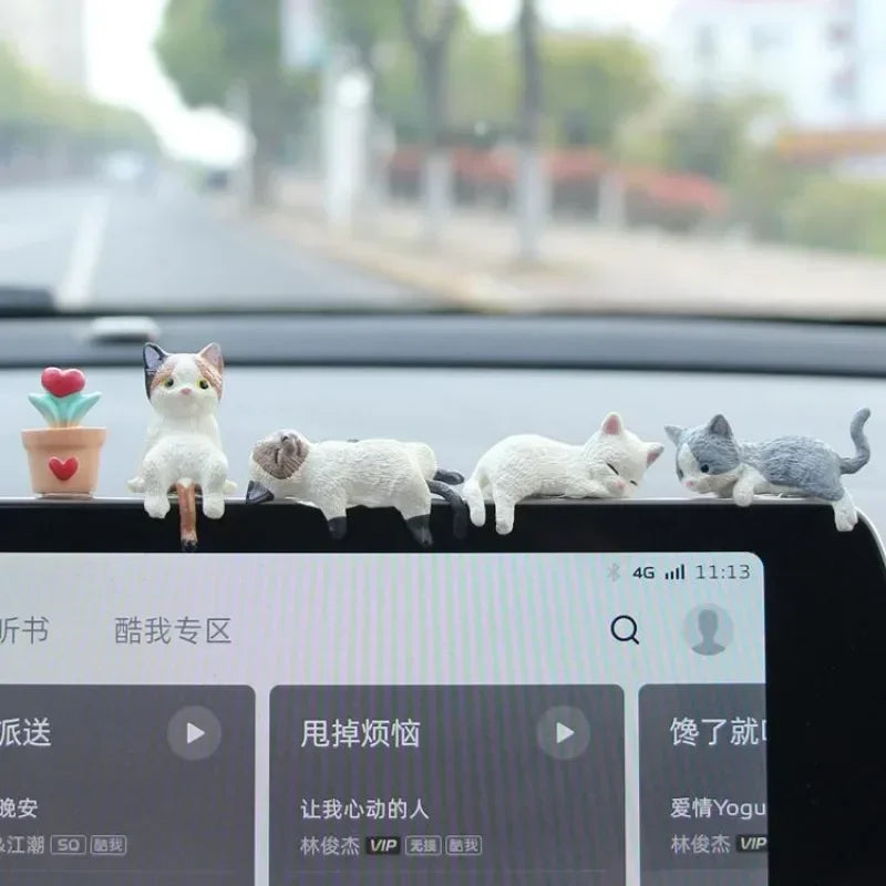 Cute Cartoon Cat Car Center Console Ornaments