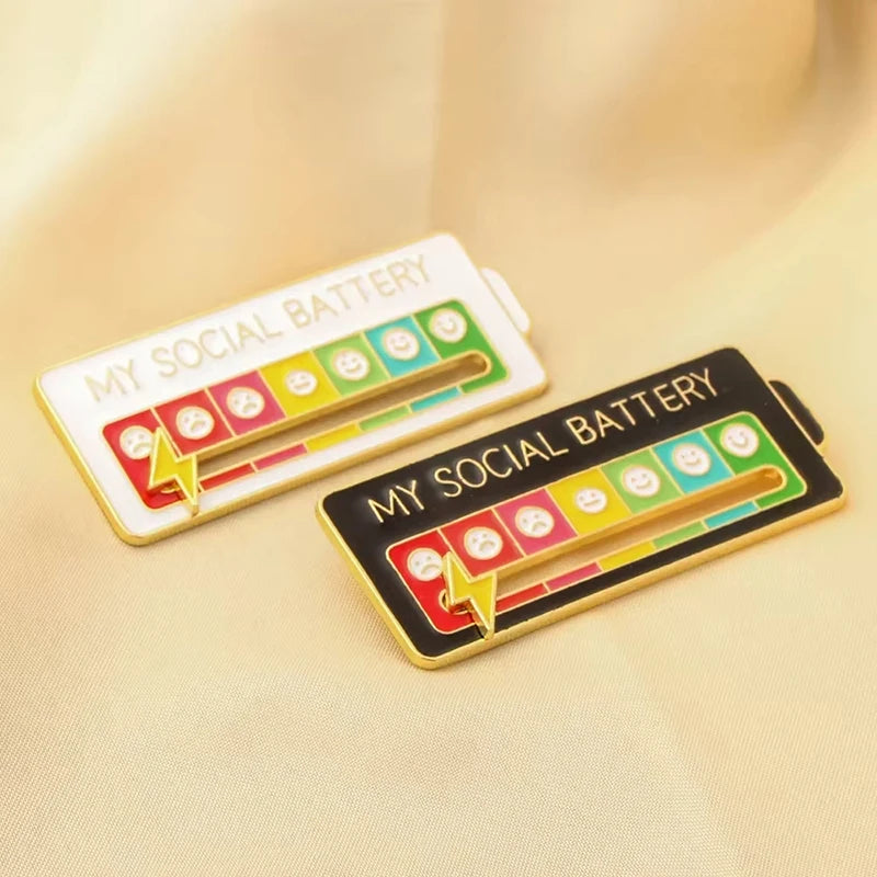 Social Battery Expression Brooch - Mood Conversion Badge